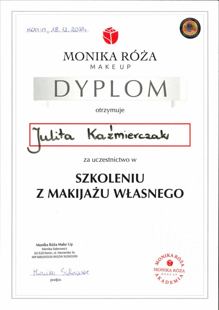 Dyplom Makijaż własny